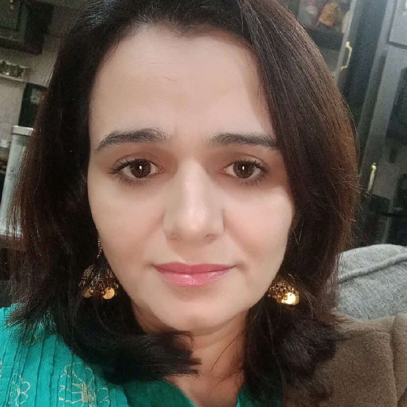 Dr. Nazia Zaman